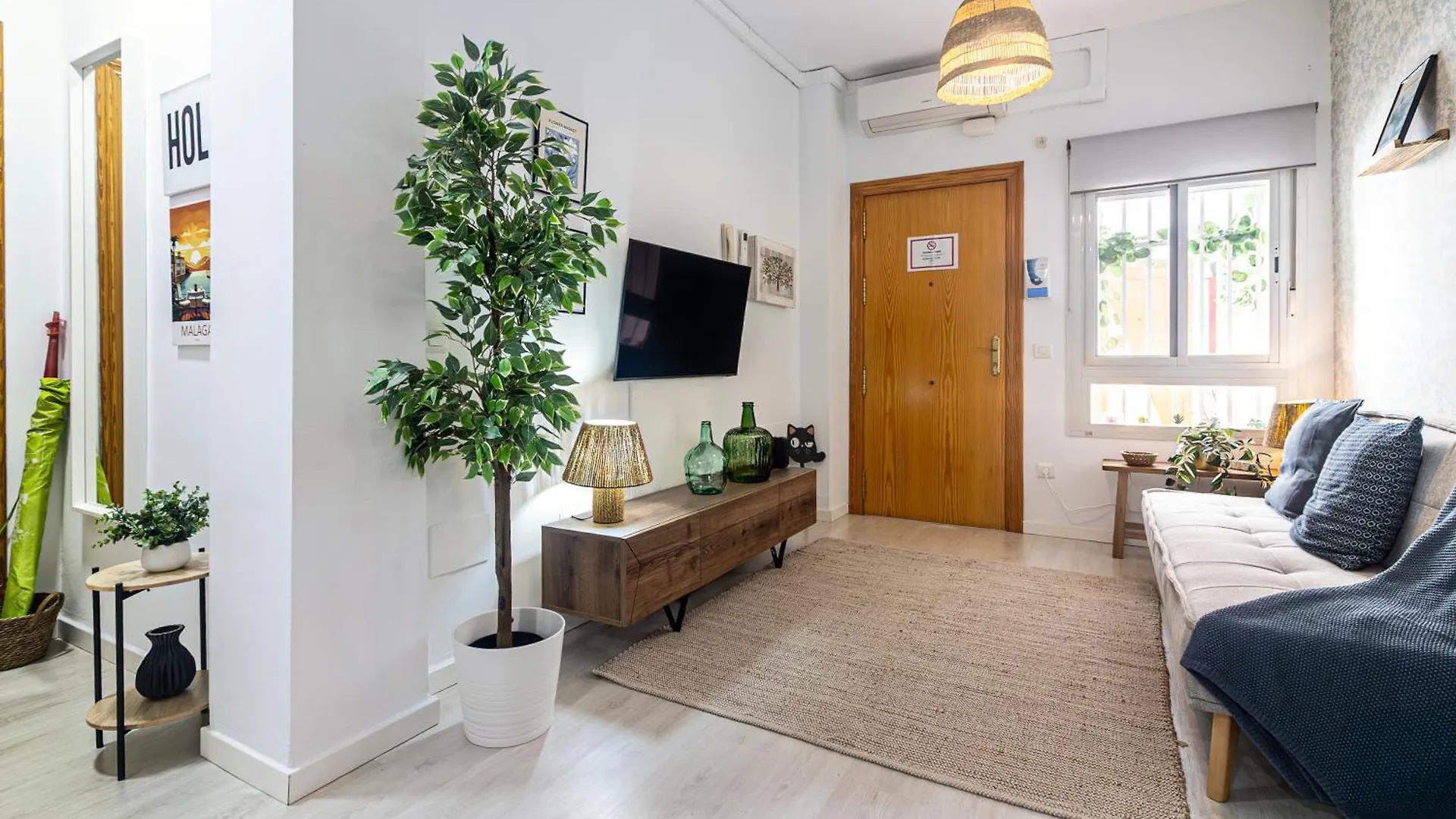 Sea & Wave Nuno Apartment Μάλαγα
